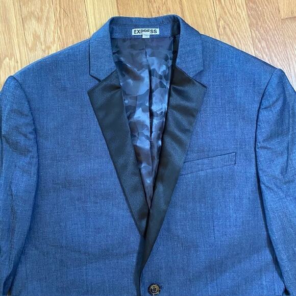 Express Photographer Tuxedo Blazer Blue Black Men 40R Slim Fit Satin Lapel - Picture 2 of 12
